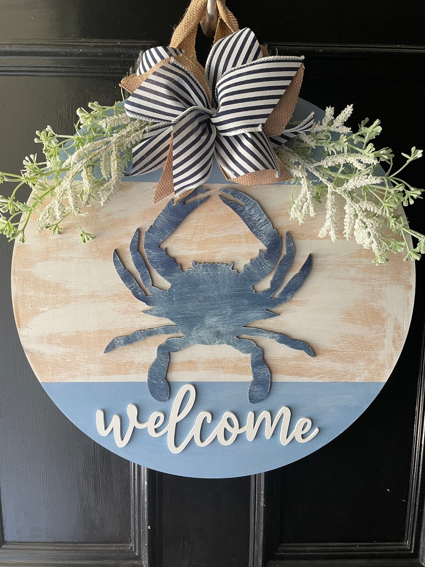 Welcome Sign with Maryland Crab, Crab Door Hanger, Blue Crab Sign, New Home Gift, Coastal Gift, Crab Decor