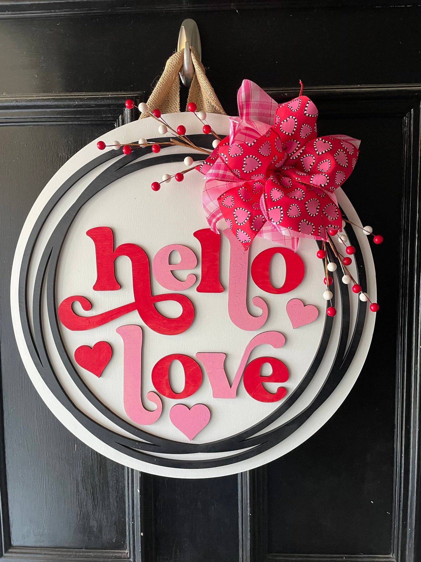 Hello Love | Valentines Door Hanger