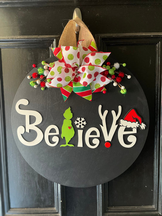 Christmas Door Hanger | Grinch Believe